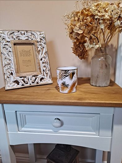 Side Table/ Lamp Stand