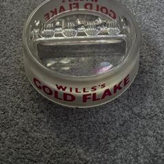Ashtray Wills Gold Flake