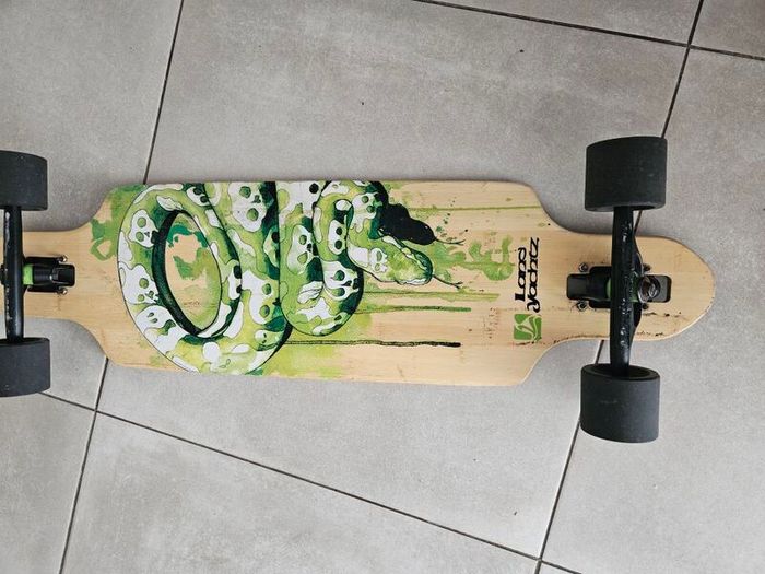 Landyachtz Skateboard cat 37 inch