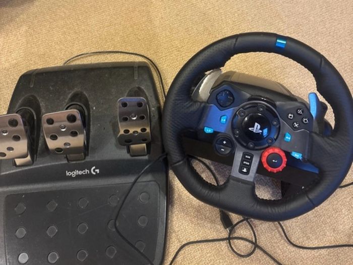 Logitech g29