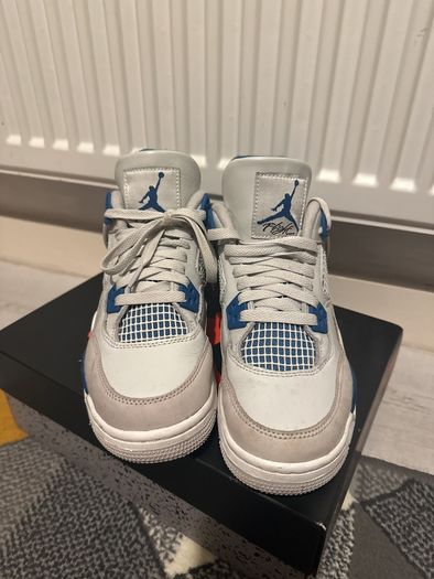 Air Jordan 4 retro GS Military Blue + Free