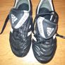 Foitball boots, size 1 Image 5