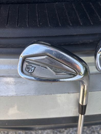 Wilson D9 Forged Irons