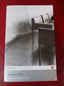 George Orwell / Nineteen Eighty - Four / Penguin Classics 2000