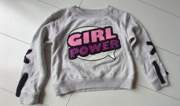 Girls jumpers