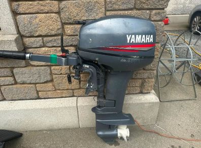 Yamaha 9.9 short shaft outboard engine