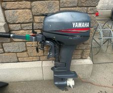 Yamaha 9.9 short shaft outboard engine