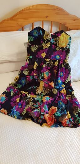 River Island Mini Dress - Size 6