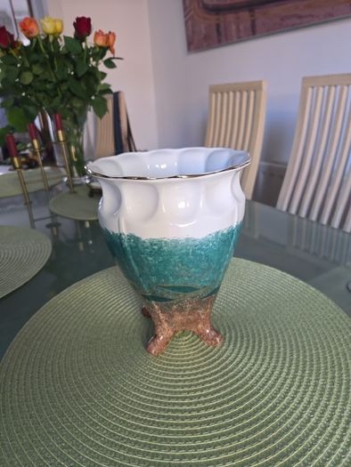 porcelain