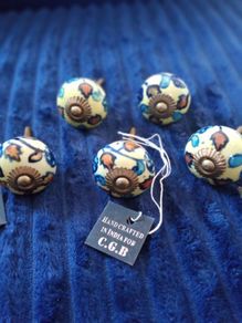 5 New Stunning Furniture Knobs