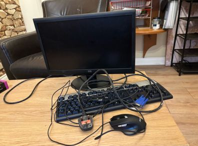 Monitor (No AT) + Keyboard + Mouse
