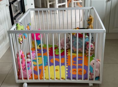 Wooden Playpen (Babydan)