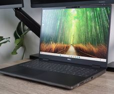 Dell Precision 7670 Workstation | 16-Core i7 HX | 12GB VRAM RTX A3000 | 100% Battery | ProSupport 2026