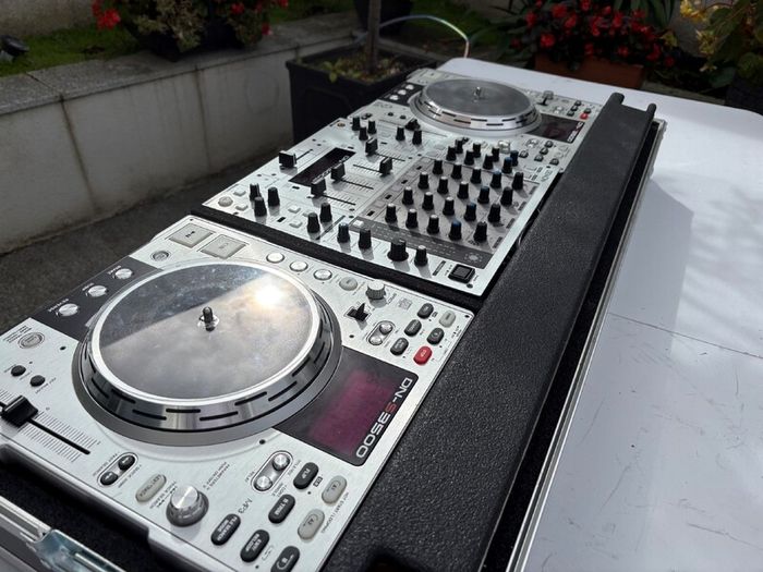 Professional Denon DJ Setup  Complete Plug and Play Mobile DJ Rig  Flight Case, Speakers & 2,000 Songs Included