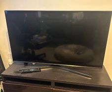 Samsung 48" TV