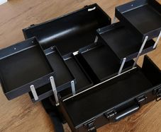 Professional Makeup Beauty Organizer Train Case