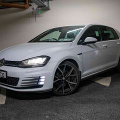 2015 Volkswagen Golf GTD