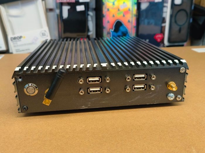 Fanless Industrial Mini PC Intel Core i7-6500U, 16GB, 256GB SSD, Windows 10 Pro  RS232 HDMI VGA