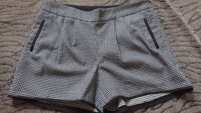 Coleenx Shorts  Size 10
