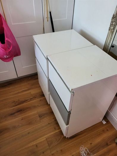 bedside drawers