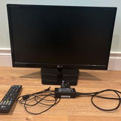 LG TV 21.5 Inch - Excellent Condition