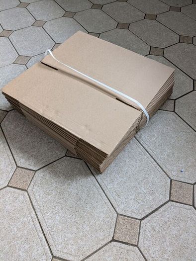 cardboard boxes (pack of 25)