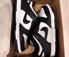 Black/White Nike Dunks UK 5