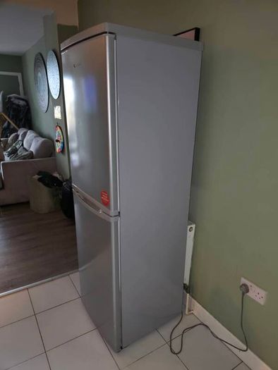 hoover fridge freezer
