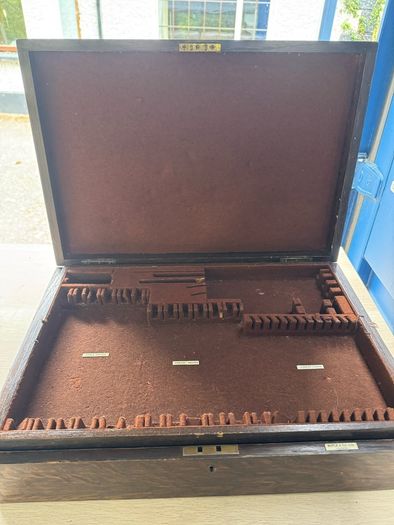 Antique Oak Maples Cutlery Canteen