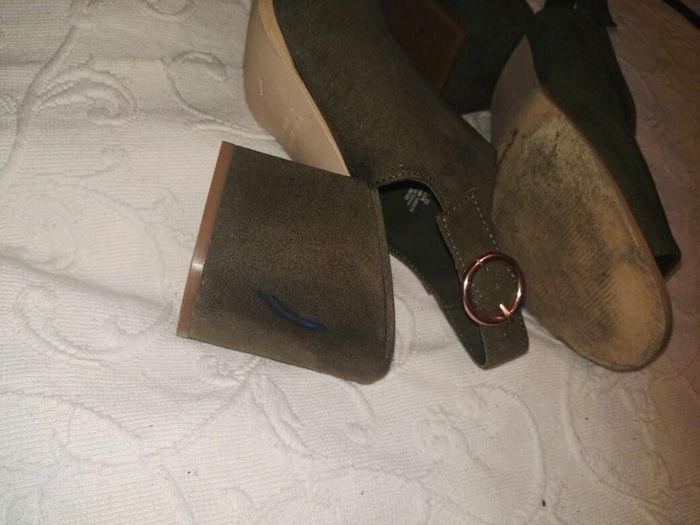 Green Boot Sandals