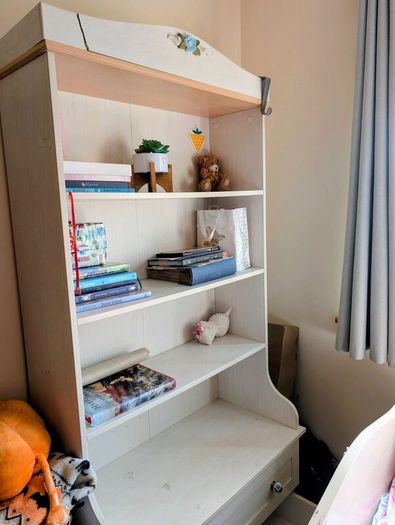 Bedroom furniture girl