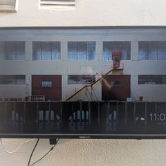 Hannspree Outdoor Monitor Setup + Weatherproof Cover and Google Chromecast