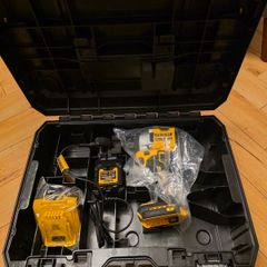 dewalt 1/2 nut gun kit