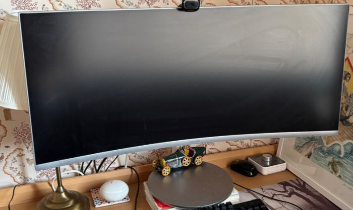 Samsung 34 inch Ultrawide Curved QLED Monitor C34J791WTU Gaming Office