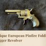 Collection of antiques Image 9