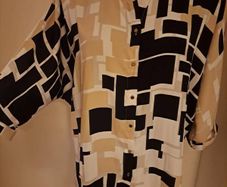 River Island blouse with open back size UK14/16/18 EU42/44/46  Postage included