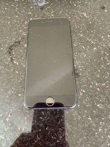 iPhone SE 2022