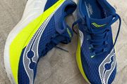 Saucony trainers