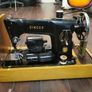 Sewing machine Image 4