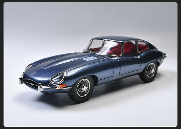 Jaguar E-Type Coupe 1961 Kyosho New In Box 1/18