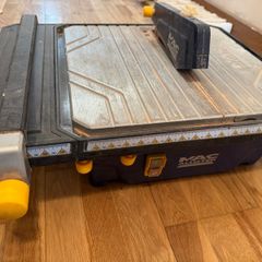 Brick cut machine