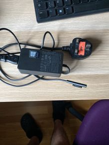 Microsoft 65w mains power charging cable