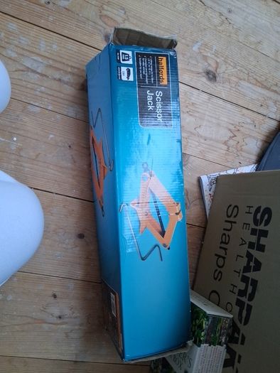 Scissor Jack Brand new
