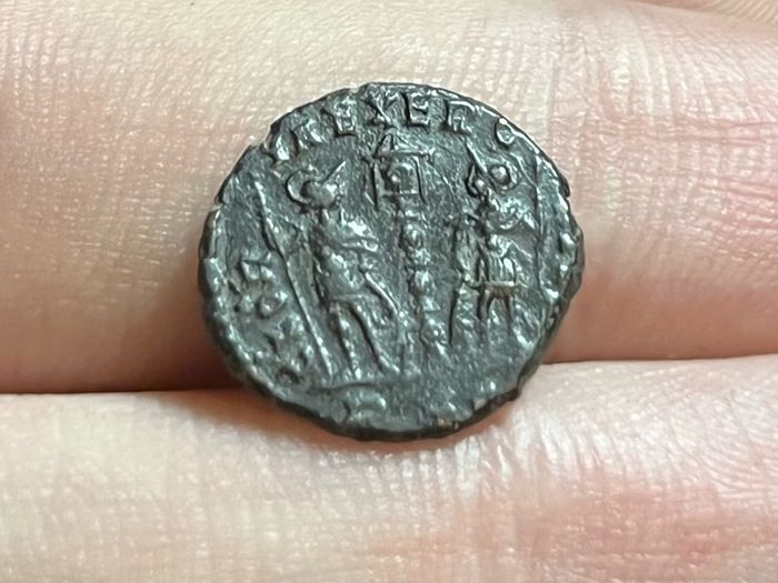 Roman Coin, Constantine Dynasty, Superb Detail
