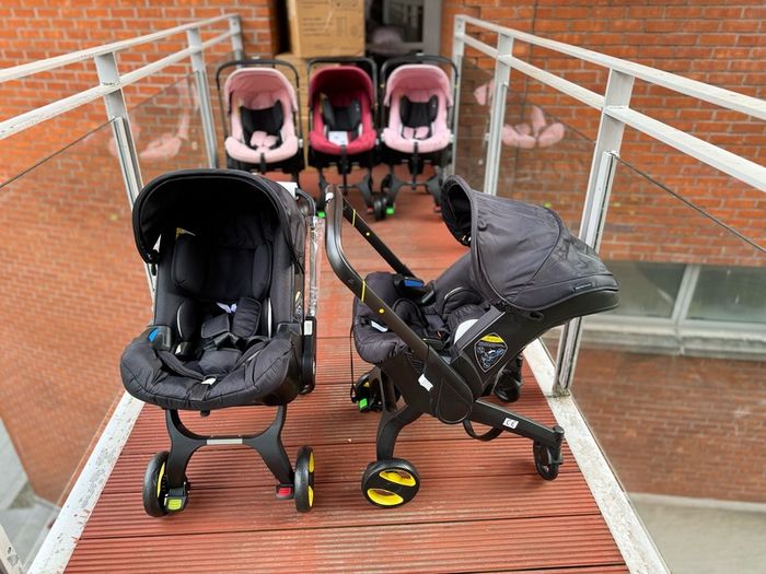 Brand NEW car seat pram stroller like DOONA pram