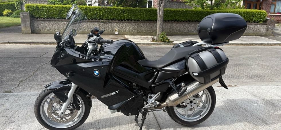 Bmw F 800 St