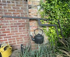 Cast iron garden collection