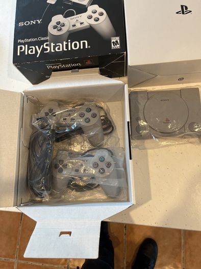 Sony PlayStation Classic w/ 2x Controllers, Boxed ( near new condition )