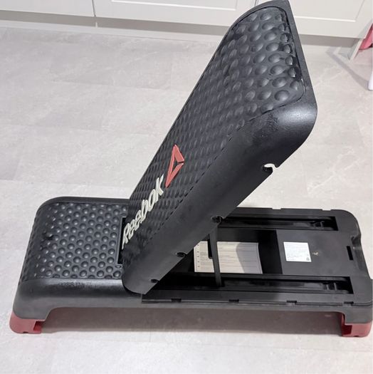 Bench Press and Aerobic Step