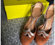 DKNY Marion Round Toe Strappy Heels UK5.5 -  As New with Box